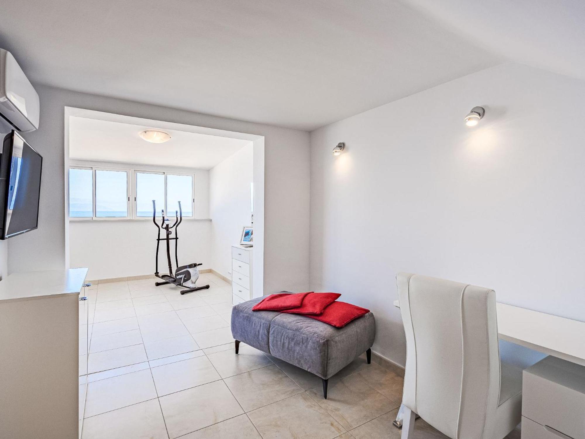 Holiday Home Versatile Oasis By Interhome Puerto de Santiago  Bagian luar foto